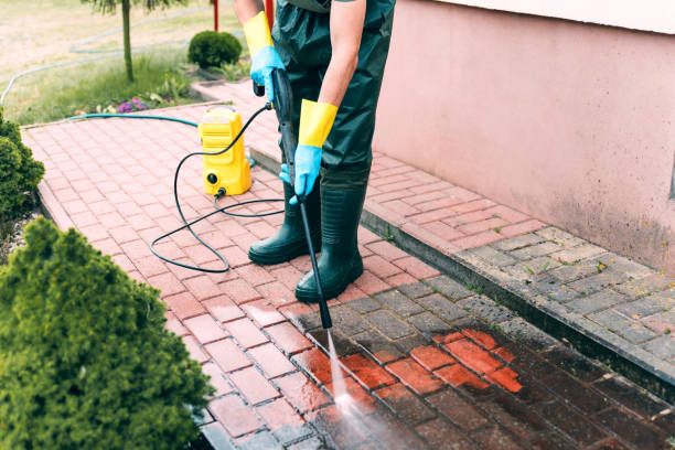 Professional Pressure washing in West Islip, NY